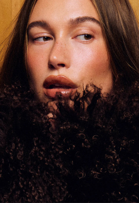 peptide lip tint - cinnamon roll shimmery spiced brown 
LIMITED EDITION SHADE