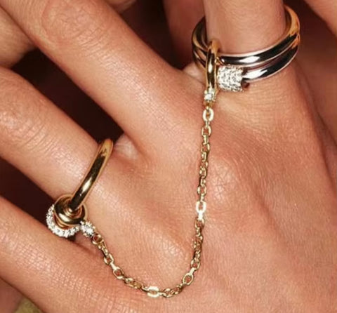 Triple chain Ring