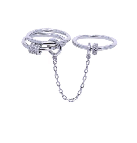 Triple chain Ring