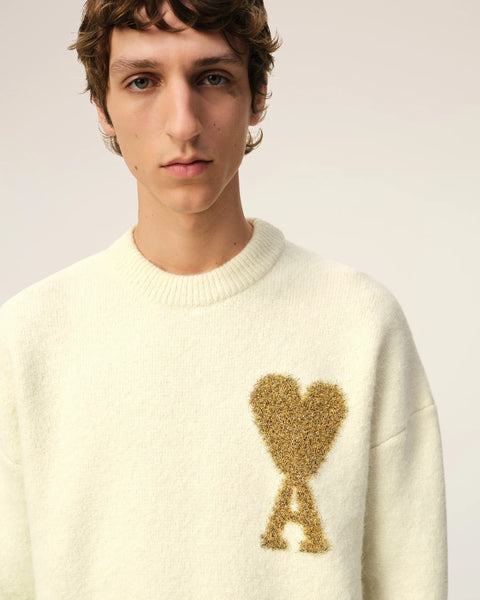 AMI DE COEUR SWEATER
Sweater in felted hairy wool alpaca.