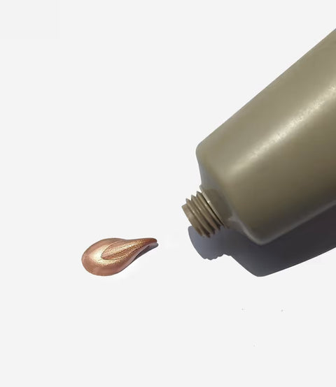 هايلايتر لامع
 هايلايتر سائل غير لاصق للوجه.