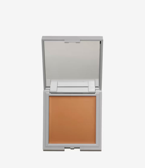 CREAM BRONZER
Buildable cream based bronzer.