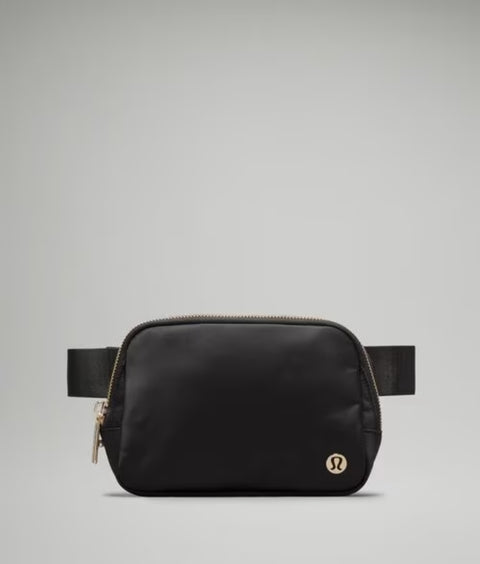 Everywhere Belt Bag 1L *Metal Hardware