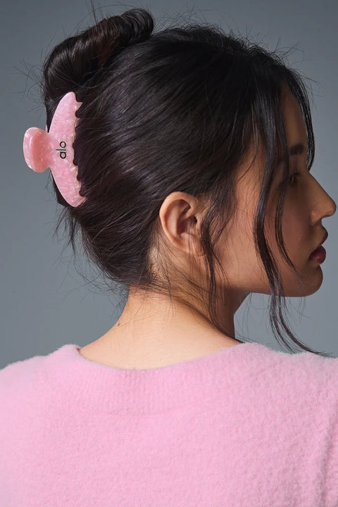 Alo Yoga 90's Claw Clip Pink Bubble Bath