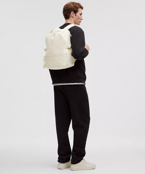 New Crew Backpack 22L
Updated