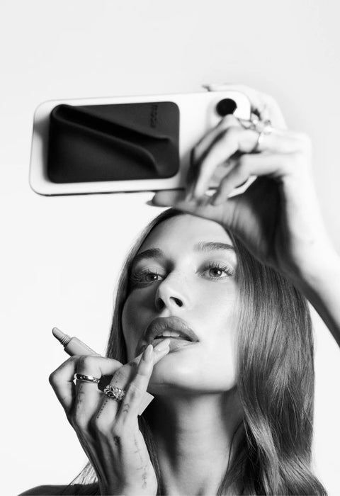 snap-on lip case
LIP HOLDER WITH MAGSAFE